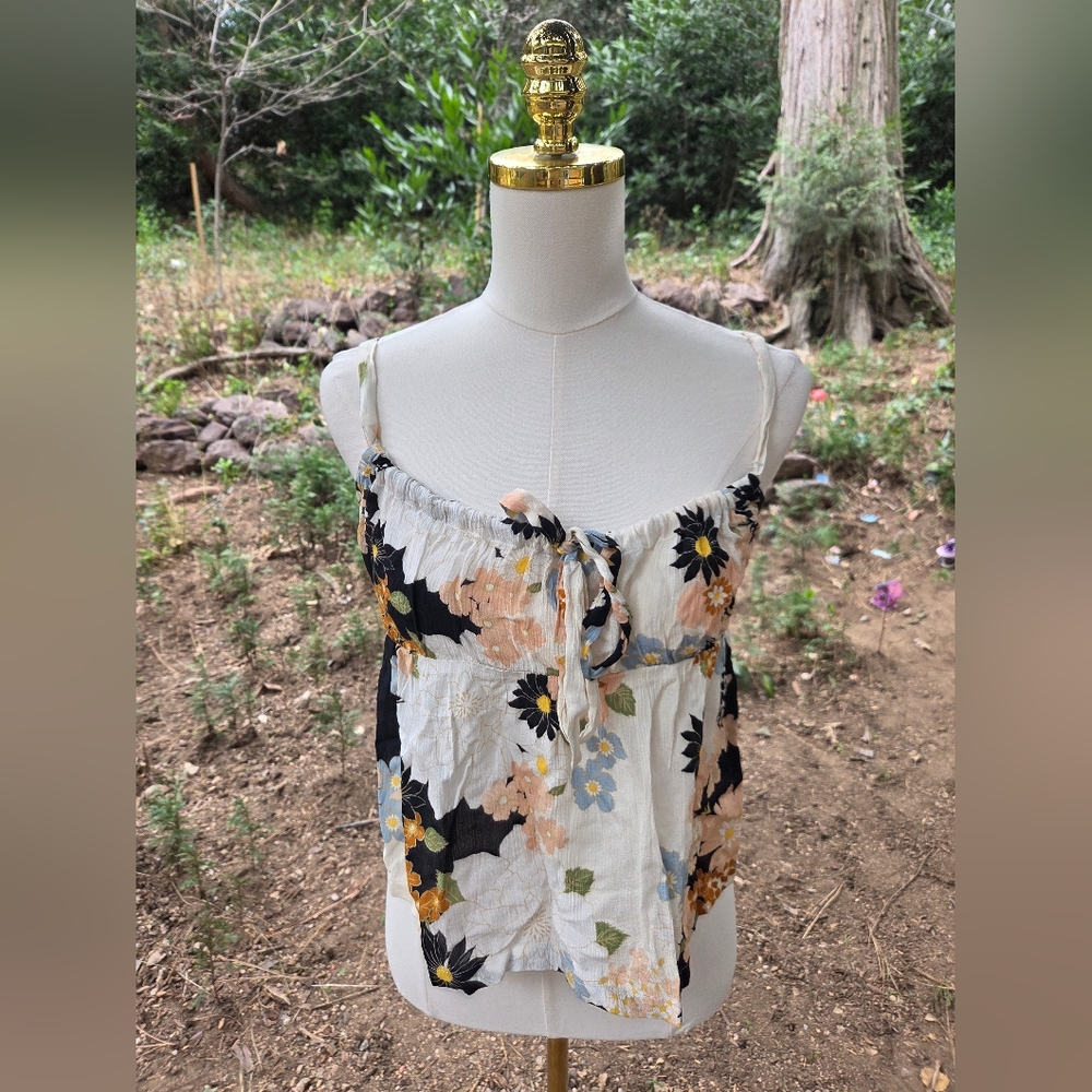 Volcom Floral‎ Camisole in Black and Cream